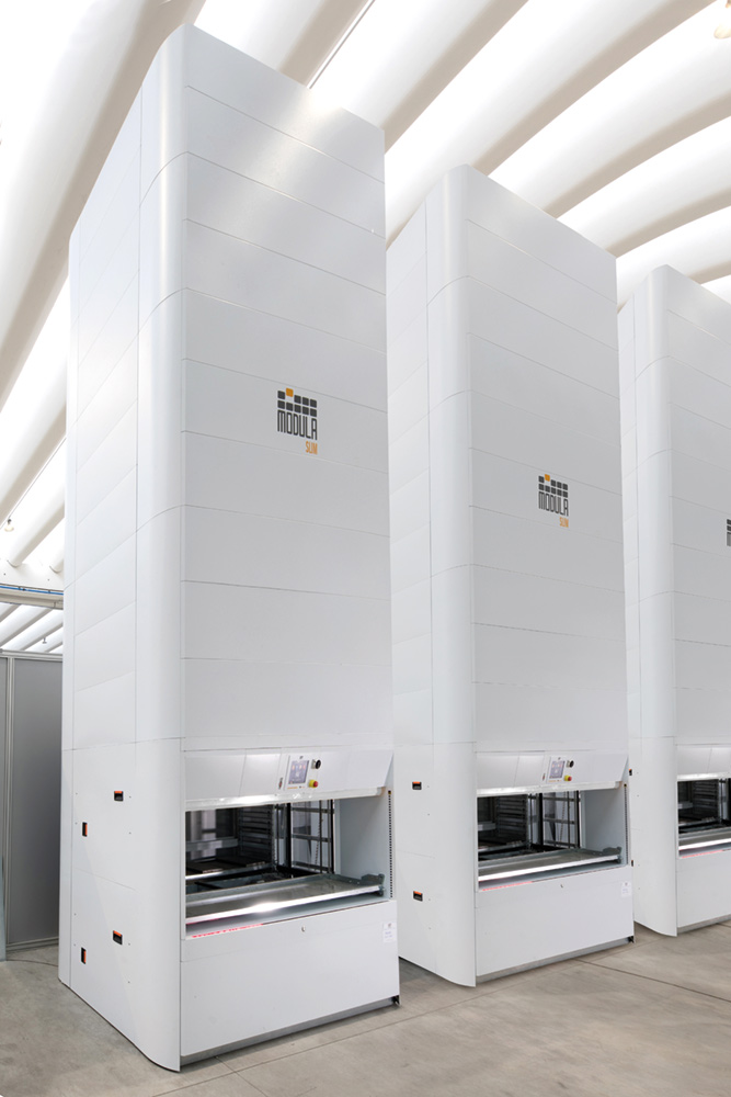 modula-slim-the-compact-vertical-vlm